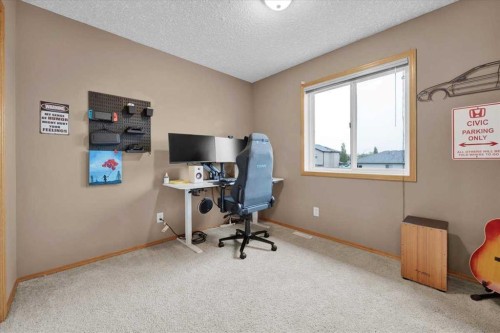 917 High Park Way Nw, High River, AB - Indoor Photo Showing Office