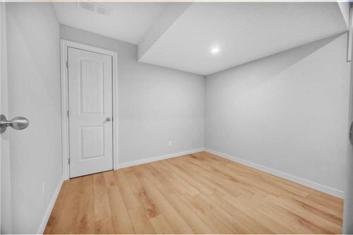 917 High Park Way Nw, High River, AB - Indoor Photo Showing Other Room
