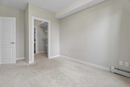 408-2300 Evanston Square Nw, Calgary, AB - Indoor Photo Showing Other Room