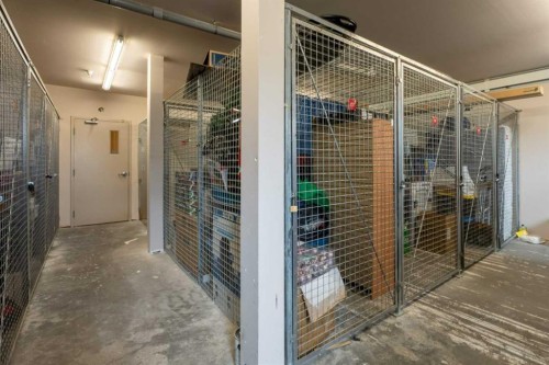 408-2300 Evanston Square Nw, Calgary, AB - Indoor With Storage