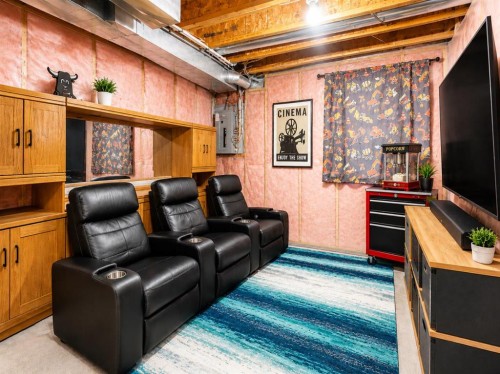 98 Evanscove Circle Nw, Calgary, AB - Indoor Photo Showing Basement