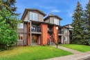 723-6400 Coach Hill Road Sw, Calgary, AB  - Outdoor With Facade 