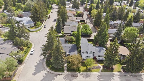 10504 Spadina Drive Sw, Calgary, AB 