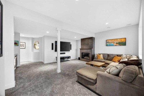 224 Springbluff Heights Sw, Calgary, AB 