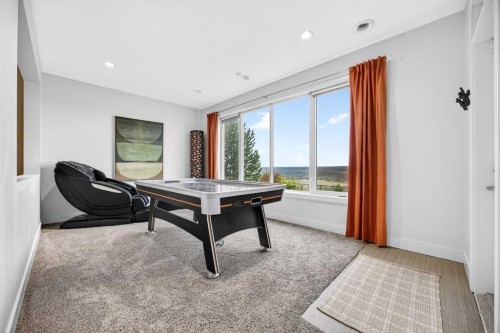 224 Springbluff Heights Sw, Calgary, AB 