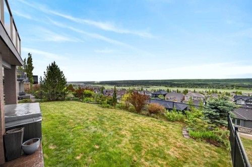 224 Springbluff Heights Sw, Calgary, AB 