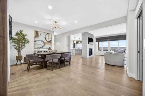 224 Springbluff Heights Sw, Calgary, AB 