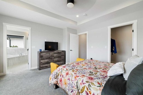 836 Edgefield Street, Strathmore, AB - Indoor Photo Showing Bedroom