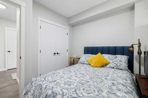 836 Edgefield Street, Strathmore, AB - Indoor Photo Showing Bedroom