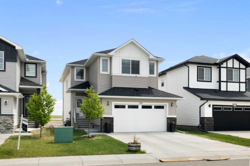 836 Edgefield Street, Strathmore, AB - Outdoor With Facade
