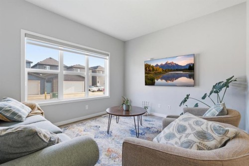 623 Savanna Crescent Ne, Calgary, AB 