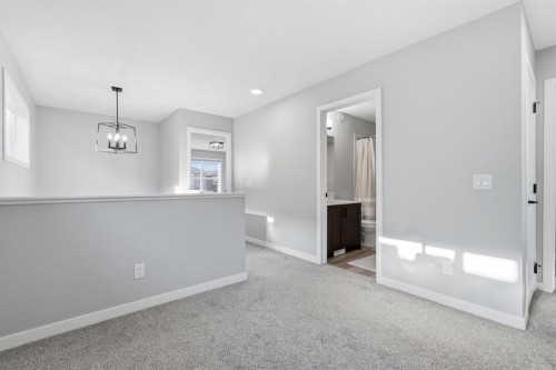 623 Savanna Crescent Ne, Calgary, AB 