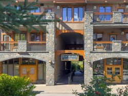 202-505 Spring Creek Drive Canmore, AB T1W 0C5