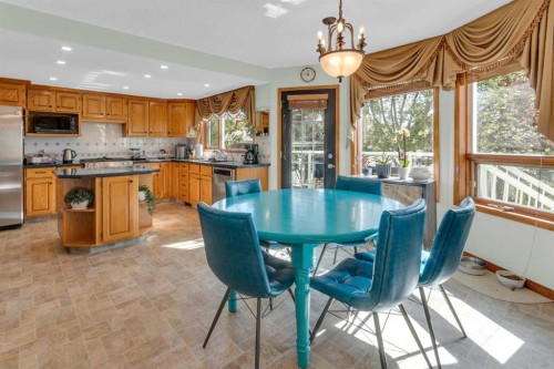 4 Hamptons Heath Nw, Calgary, AB - Indoor Photo Showing Other Room