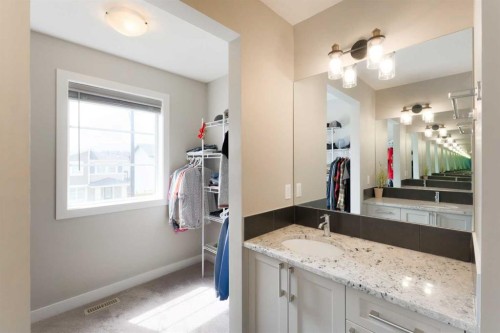 41 Precedence Glen, Cochrane, AB - Indoor
