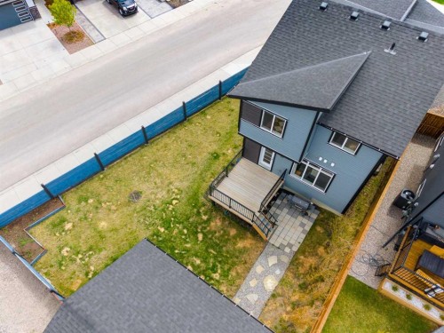 41 Precedence Glen, Cochrane, AB - 