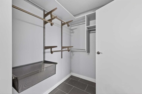 902-145 Point Drive Nw, Calgary, AB - Indoor