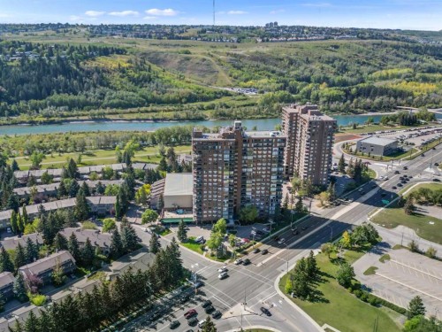 902-145 Point Drive Nw, Calgary, AB - Outdoor With View