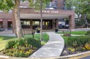 902-145 Point Drive Nw, Calgary, AB  - Outdoor 