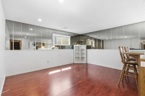 19 Templevale Way Ne, Calgary, AB - Indoor