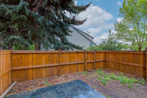 10-3302 50 Street Nw, Calgary, AB - Outdoor
