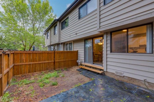10-3302 50 Street Nw, Calgary, AB - Outdoor With Exterior