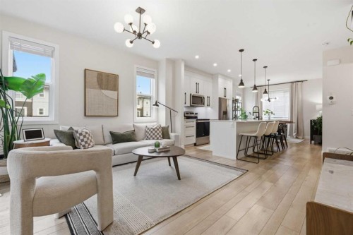 322-72 Cornerstone Manor Ne, Calgary, AB - Indoor Photo Showing Living Room