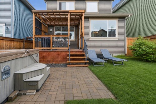 144 Sunrise View, Cochrane, AB 