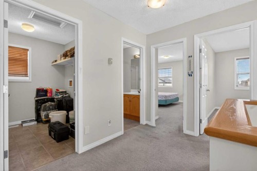156 Saddlecrest Park Ne, Calgary, AB - Indoor