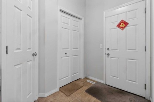 156 Saddlecrest Park Ne, Calgary, AB - Indoor Photo Showing Other Room