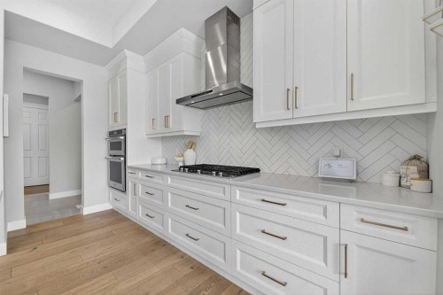 125 Cranbrook Heights Se, Calgary, AB 