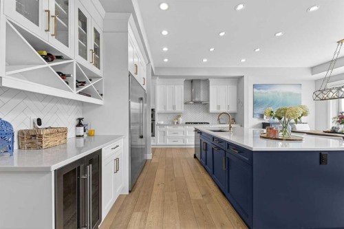 125 Cranbrook Heights Se, Calgary, AB 