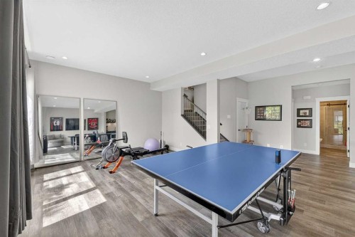 125 Cranbrook Heights Se, Calgary, AB 