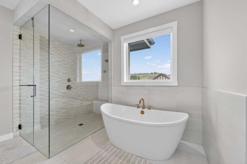 125 Cranbrook Heights Se, Calgary, AB 
