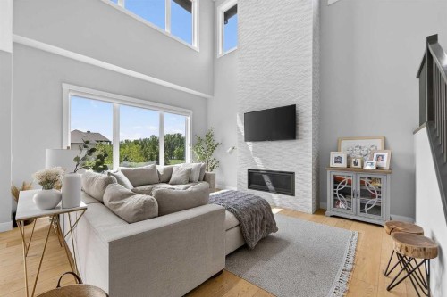 125 Cranbrook Heights Se, Calgary, AB 