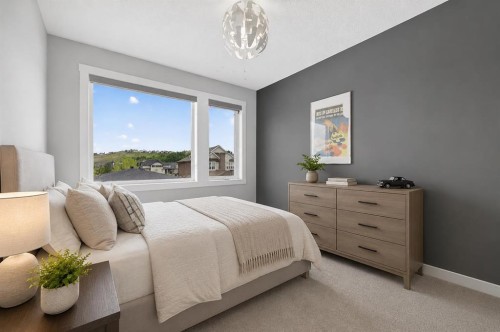 125 Cranbrook Heights Se, Calgary, AB 