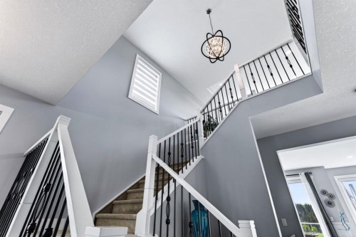 219 Legacy Mount Se, Calgary, AB - Indoor Photo Showing Other Room