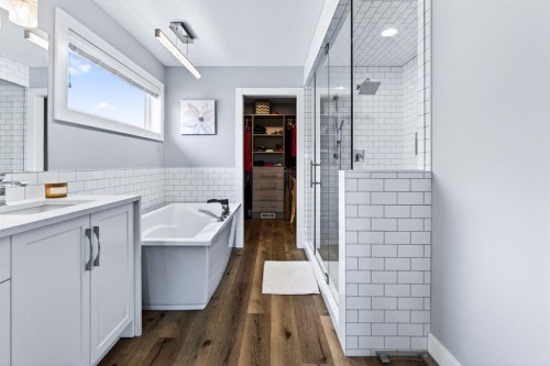 219 Legacy Mount Se, Calgary, AB - Indoor Photo Showing Bathroom