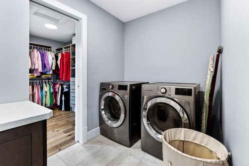 219 Legacy Mount Se, Calgary, AB - Indoor Photo Showing Laundry Room