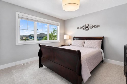 219 Legacy Mount Se, Calgary, AB - Indoor Photo Showing Bedroom
