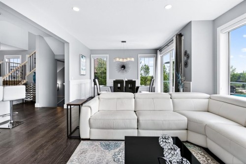 219 Legacy Mount Se, Calgary, AB - Indoor Photo Showing Living Room