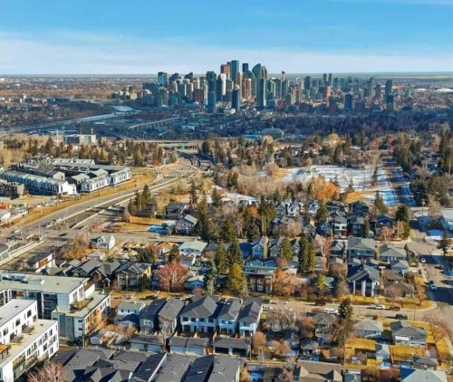 1715 31 Avenue Sw, Calgary, AB - Outdoor With View