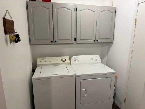 325 2 Avenue North, Champion, AB 