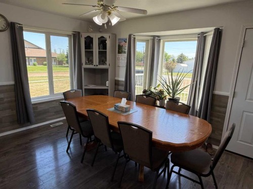 325 2 Avenue North, Champion, AB 