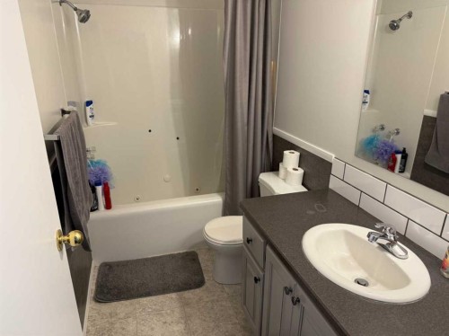 325 2 Avenue North, Champion, AB 