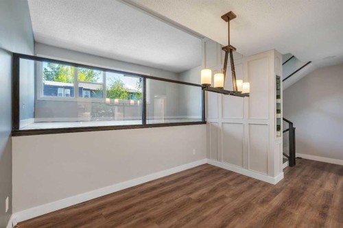 370 Brae Glen Crescent Sw, Calgary, AB 