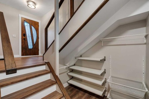 370 Brae Glen Crescent Sw, Calgary, AB 