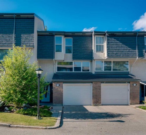 370 Brae Glen Crescent Sw, Calgary, AB 