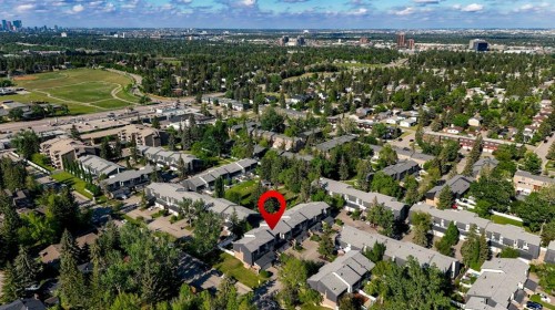 370 Brae Glen Crescent Sw, Calgary, AB 