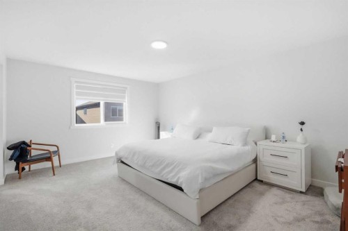 107 Versant View Sw, Calgary, AB 